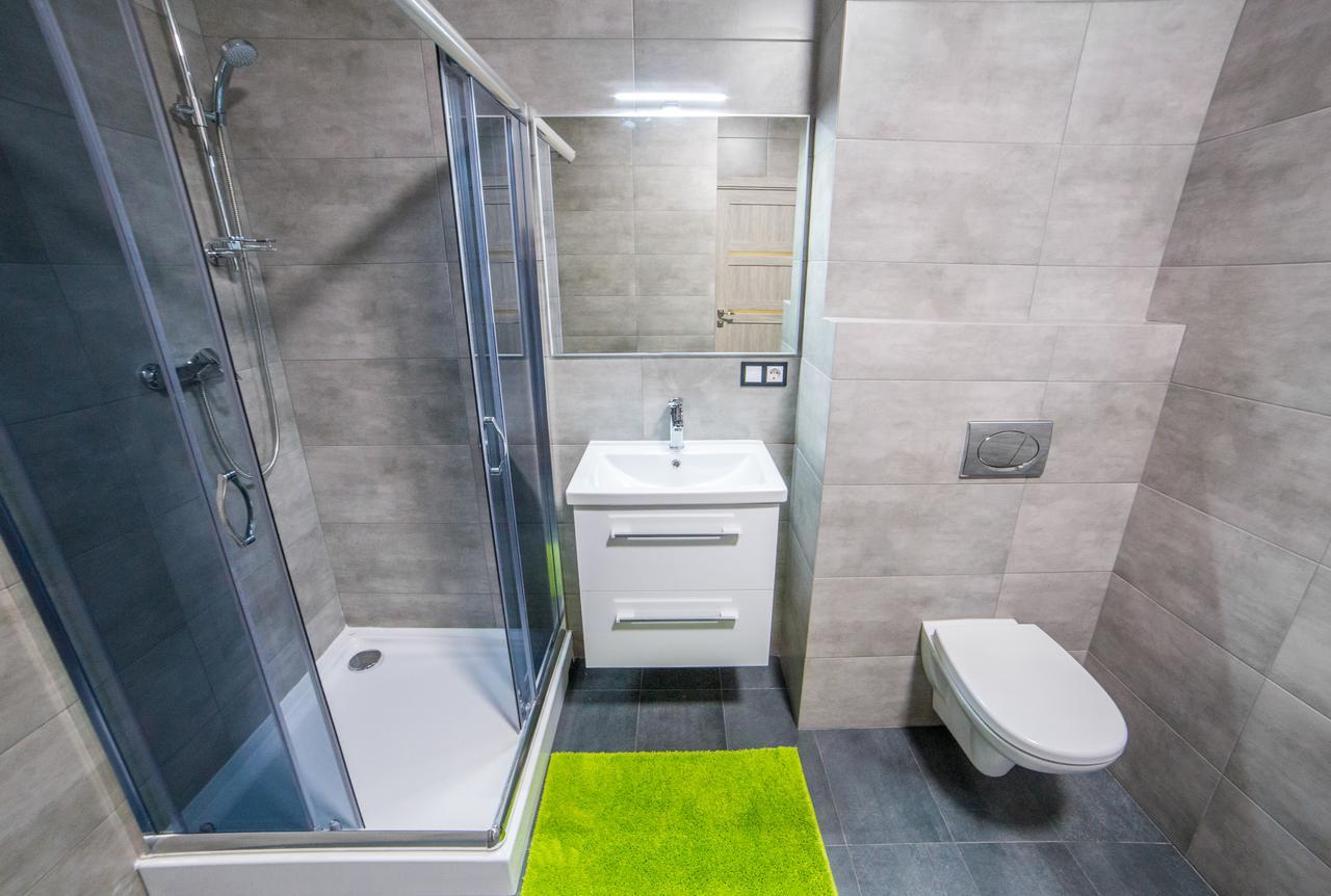 Apart Hotel On Rynok Square Lviv Bagian luar foto