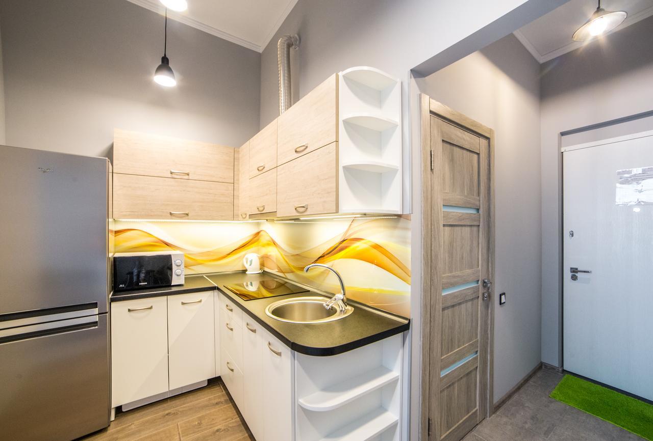 Apart Hotel On Rynok Square Lviv Bagian luar foto