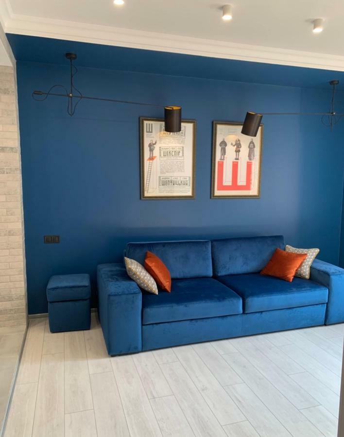 Apart Hotel On Rynok Square Lviv Bagian luar foto
